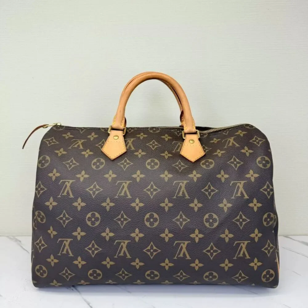 Louis Vuitton Women Pre-Loved Bag Very Good Condition
